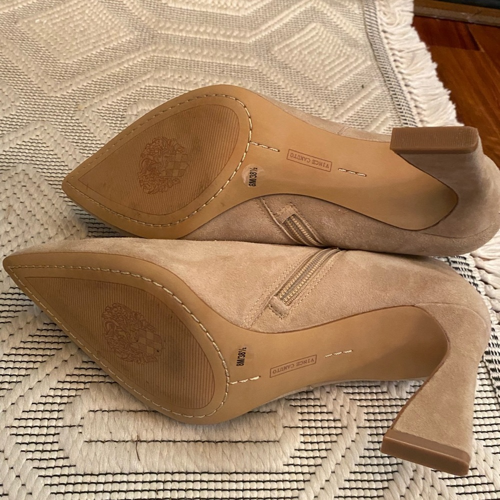 Vince Camuto Elegant Tan Suede Ankle Boots - Picture 9 of 9